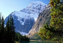 火狐体育：西超杯半決賽皇馬1-1瓦倫西亞 點球大戰皇馬四人全罰中晉級決賽 本澤馬回歸狀態出色連續五場進球.